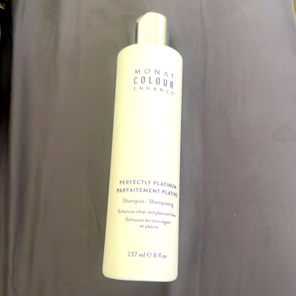 Monat new perfectly platinum shampoo